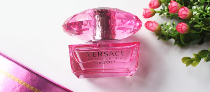 За светлината Crystal на Versace